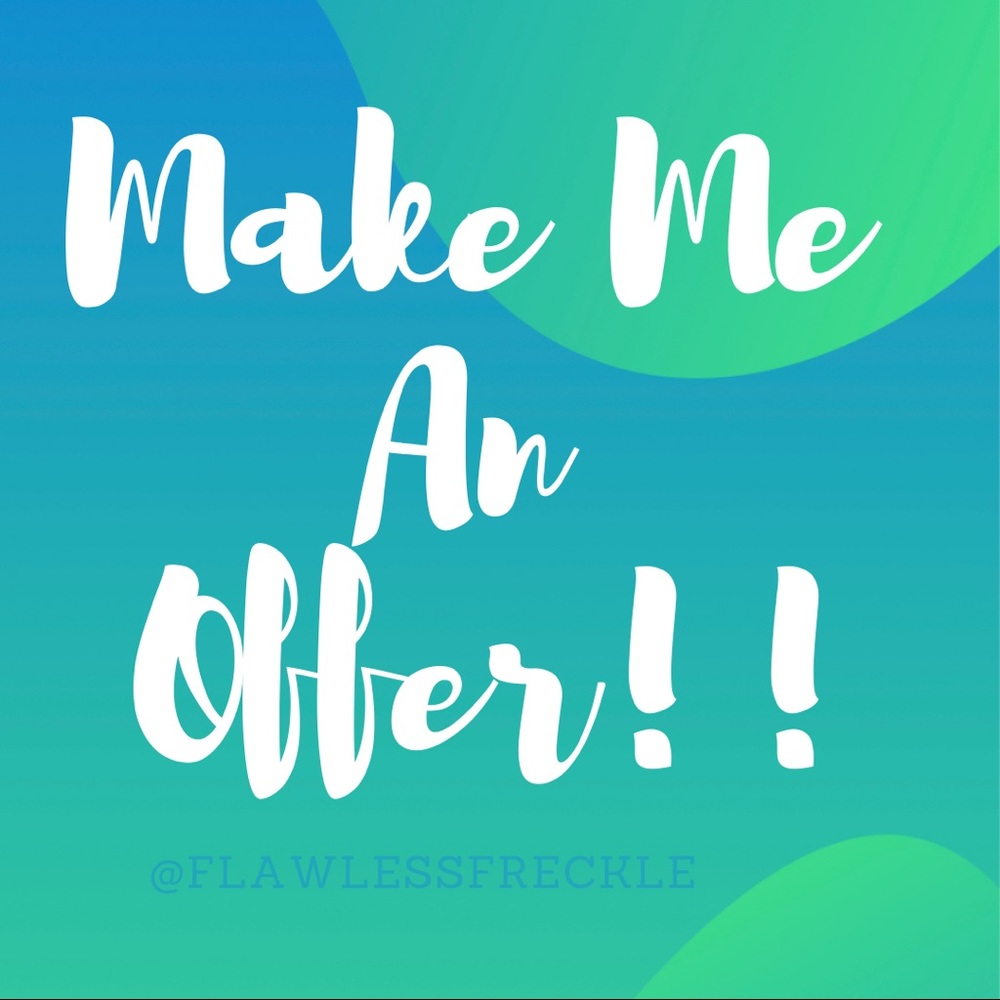 ⭐️Accepting all REASONABLE offers!💕